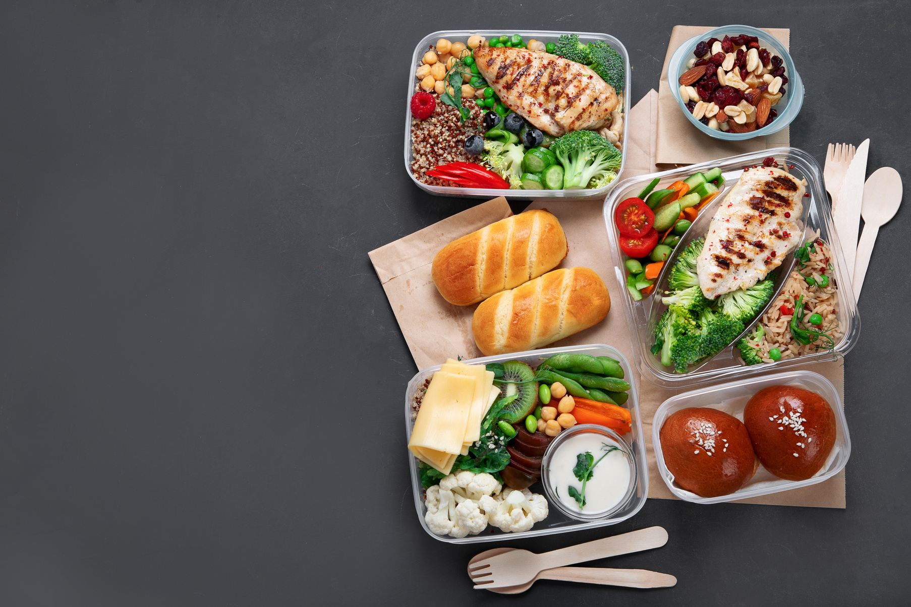 Takeaway  lunch boxes